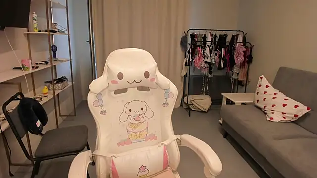 ka00ru chan online show from December 4, 9:44 am