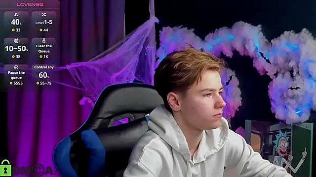 Jean Wilsons online show from October 27, 12:01 pm