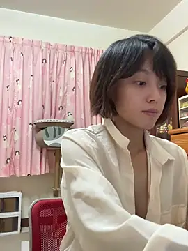 ladypaggy online show from October 13, 3:25 pm