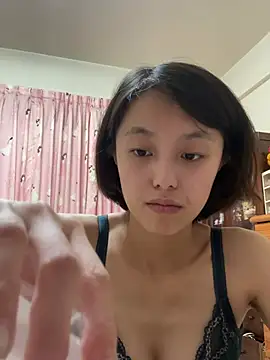 ladypaggy online show from April 9, 3:39 pm