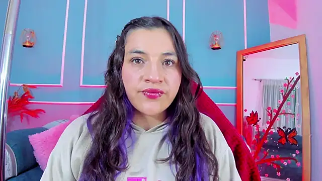 TaraTaylorr online show from February 28, 9:14 pm