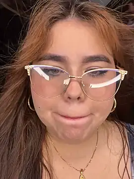 MadissonLee   online show from March 9, 4:15 am