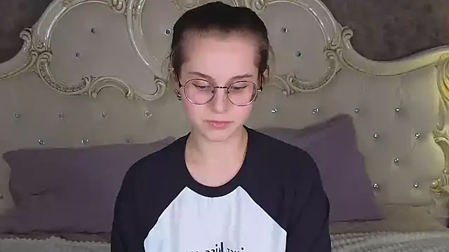 RileyMimicho online show from October 5, 8:58 pm