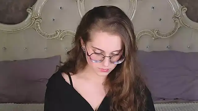 RileyMimicho online show from October 10, 9:09 pm