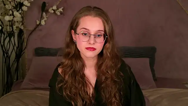 RileyMimicho online show from September 19, 9:03 pm
