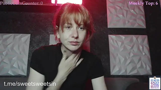 SweetSeraphine online show from May 17, 8:19 pm