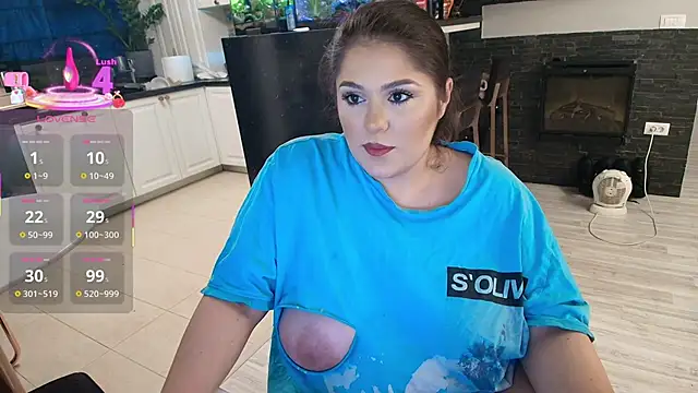 Layla- online show from November 9, 10:16 pm