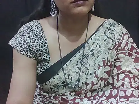 sugandha bhabhi online show from April 8, 5:04 pm
