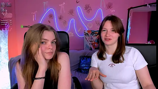 helli belli online show from May 5, 8:56 pm