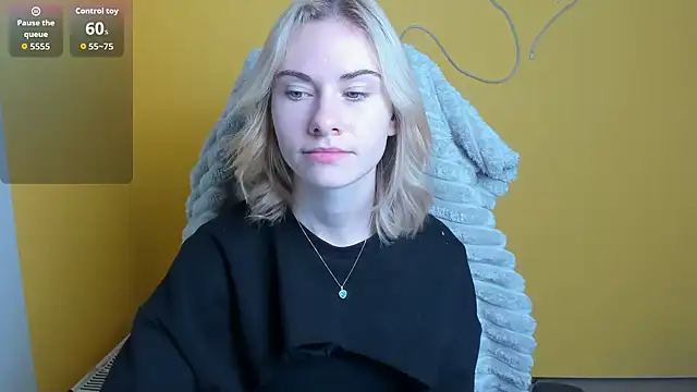 Fiona Night online show from November 19, 6:02 am