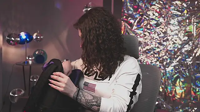 OliviaMcClean online show from March 29, 7:24 pm