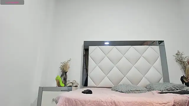 pervy mommy online show from October 4, 1:39 pm