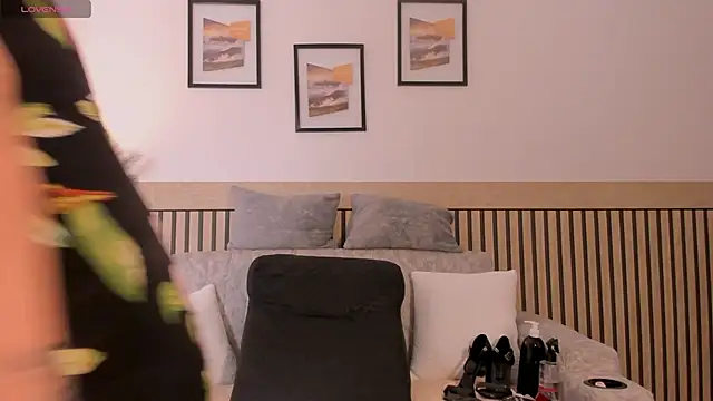 Lucy Milf 68 online show from April 7, 11:01 am