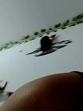 Ehilyn online show from November 7, 1:55 am