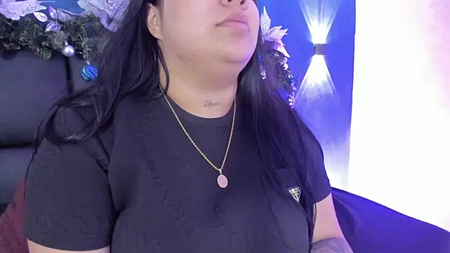 DANESKA HILLER online show from January 8, 8:13 pm