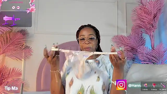 Hanaahquinn online show from May 6, 11:47 am