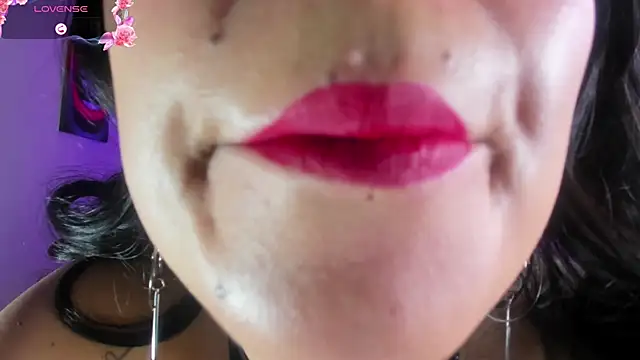 tamara rouse1 online show from November 28, 4:59 am