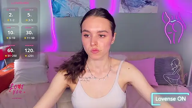 EmelyMason online show from May 27, 5:26 am