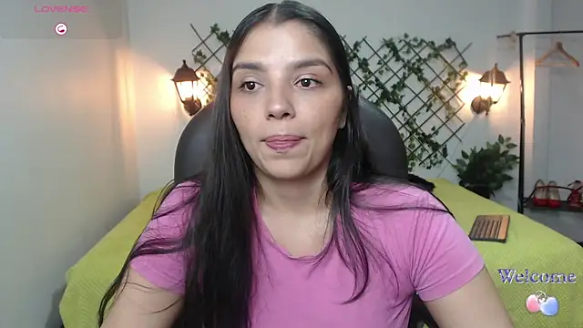 issa  nassar online show from July 7, 2:20 pm