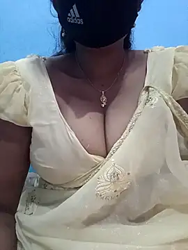 Sexyradha  online show from April 3, 12:08 am