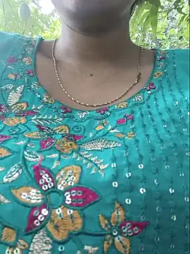 Sexyradha  online show from May 23, 4:33 am