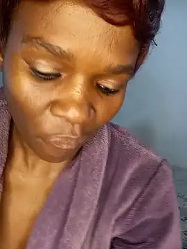 Missvixen81 online show from May 22, 5:05 am
