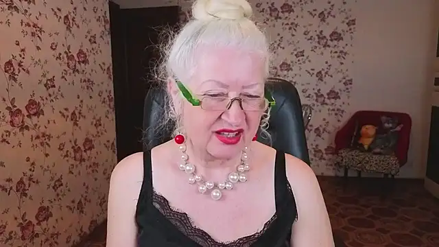 Maya Mayflower online show from May 10, 4:03 am