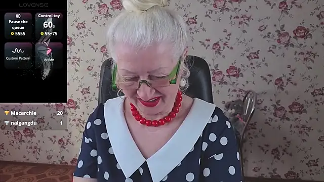 Maya Mayflower online show from May 4, 3:43 am