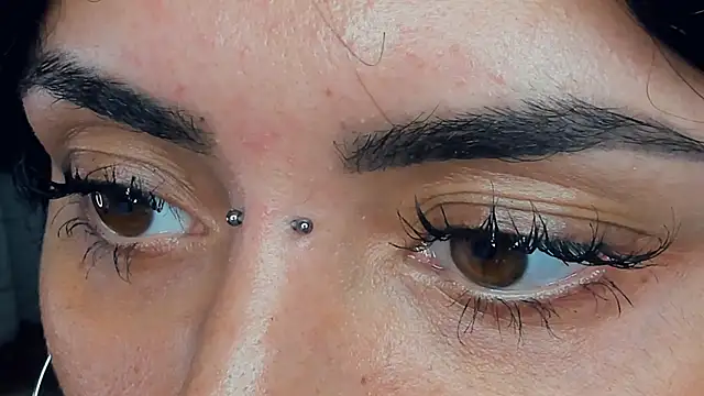 CharimgSabrina online show from October 6, 7:14 am