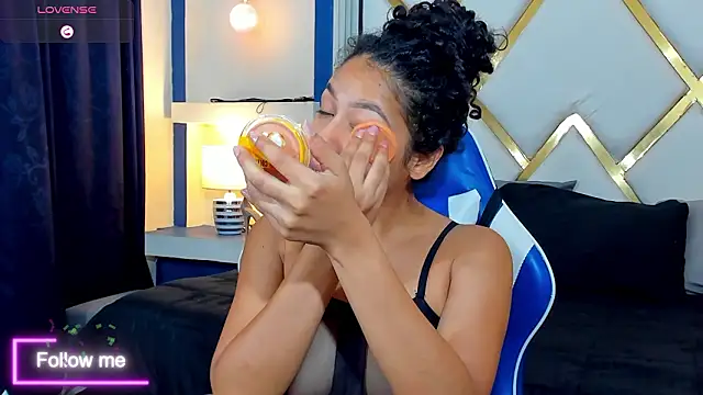 Sasha rd online show from March 24, 1:16 pm