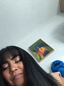 Ariana Rodriguez online show from May 22, 8:51 pm