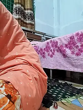 sexy-trisha1 online show from September 12, 6:15 pm