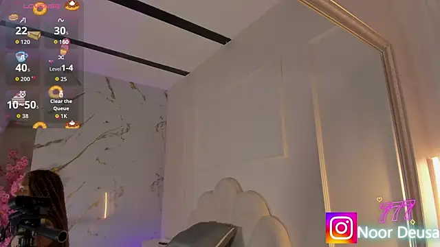 Candaceoweens online show from May 20, 4:31 am