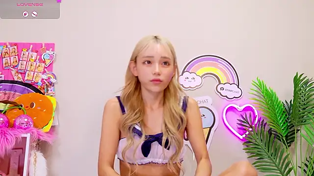 -LOCOMOCO- online show from June 9, 9:41 am