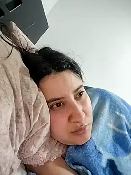 mialorents online show from March 25, 10:12 pm