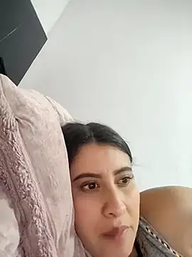 mialorents online show from November 27, 3:09 am