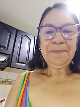 victoria wayne online show from May 22, 10:57 am