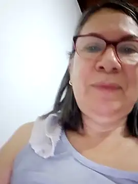 victoria wayne online show from November 15, 10:27 am