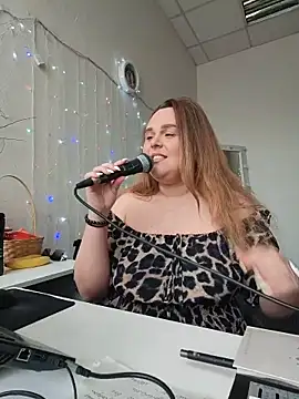 Juicy PeachLux online show from May 14, 11:27 am