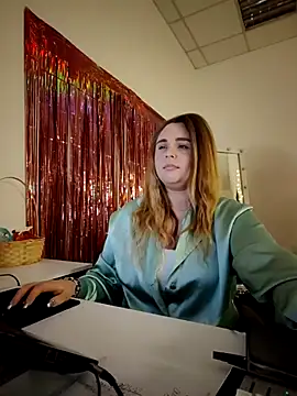 Juicy PeachLux online show from October 23, 12:33 pm