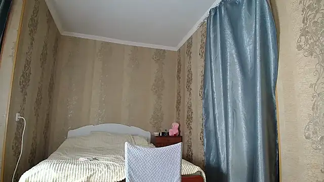 Leila Kissyu online show from November 8, 3:17 pm