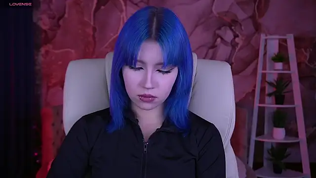 SelenaIris online show from December 17, 9:52 pm