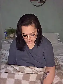 Saucy-Serenity online show from October 19, 9:17 pm