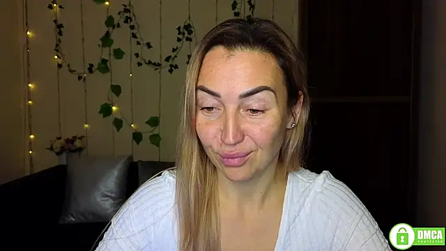 Kiss julli88I online show from November 29, 6:45 pm