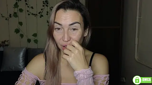 Kiss julli88I online show from November 19, 6:41 pm