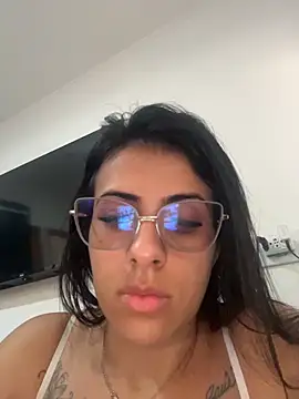 jheicylli online show from May 25, 12:59 pm