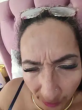 AlessandraLeroy online show from May 20, 2:08 am