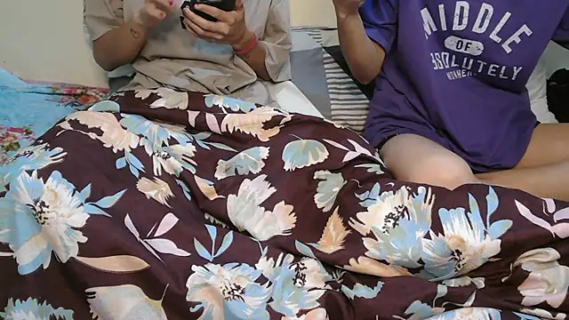 NaughtyThrouple007 online show from November 11, 12:17 am