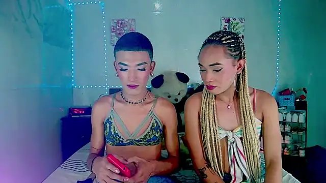 KimberlyXtreme online show from October 18, 9:38 pm