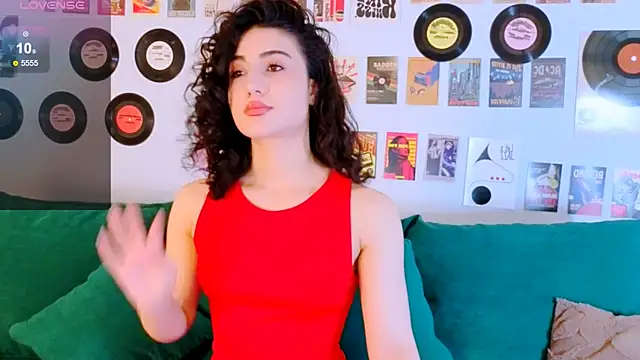 Maya Rogerss online show from May 26, 3:00 pm